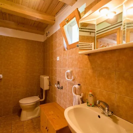 Ancsa Vendeghaz Apartment