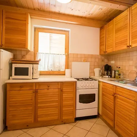 Ancsa Vendeghaz Apartment